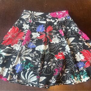 Jessica Vibrant Floral A Line Skirt Knee Length Mini Flowy Silhouette Size 10